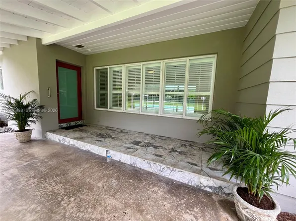 6800 SW 124th St, Pinecrest, FL 33156