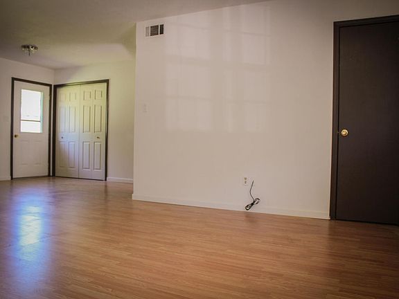 4th image of 1110 N 9th St