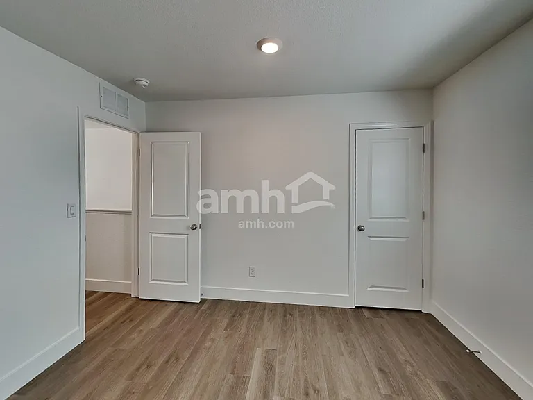 8404 Flagpole Loop Ave — Photo 18