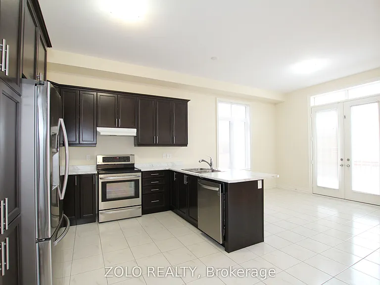64 Cayton Cres — Photo 39