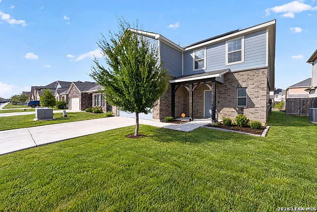 3 bed, 2.5 bath, 2044 sqft, $2,250 — Photo 3