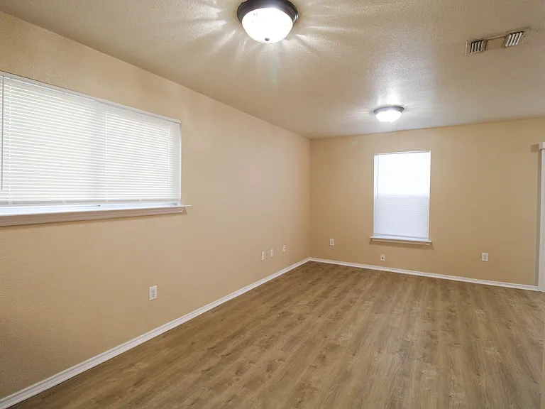 8314 Steep Valley — Photo 10