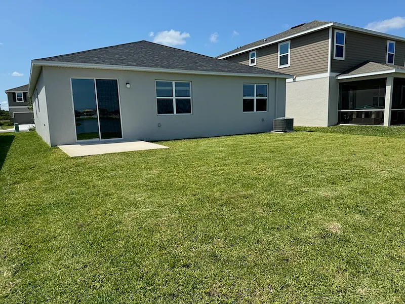 4 bed, 1701 sqft, $2,700 — Photo 2
