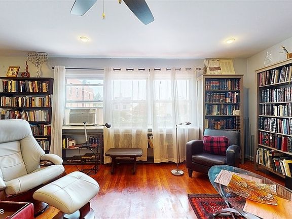 4th image of 3833 Poplar Ave