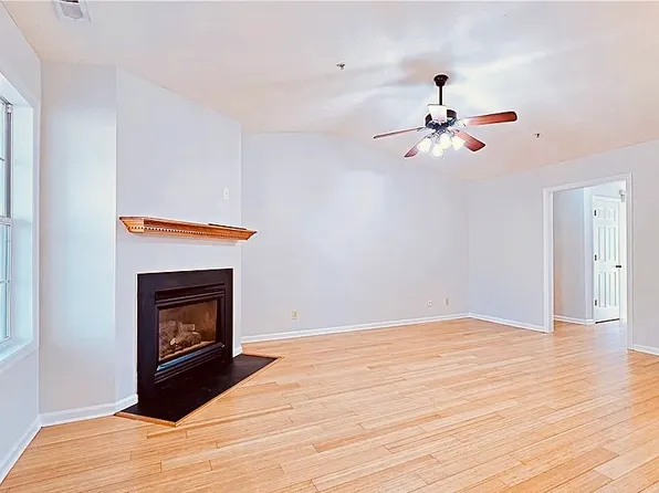 259 Waterdown Dr APT 11, Fayetteville, NC 28314