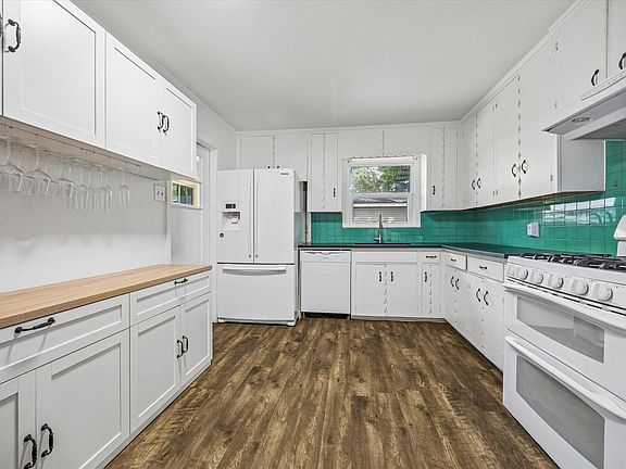 5th image of 6230 Abington Way