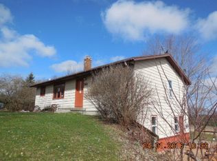 2495 21 Mile Rd NW, Kent City, MI 49330