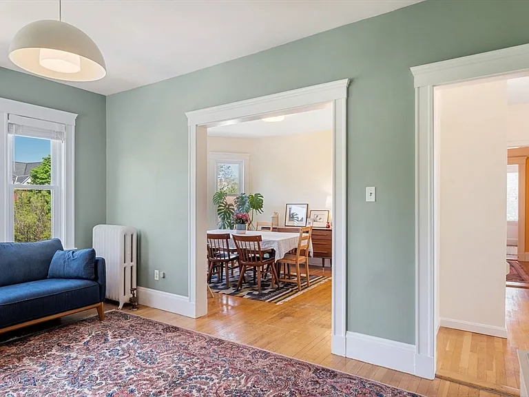 4 Linden Ct #3 — Photo 9