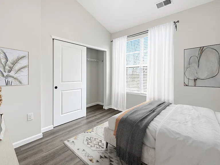Maison Apartments — Photo 52