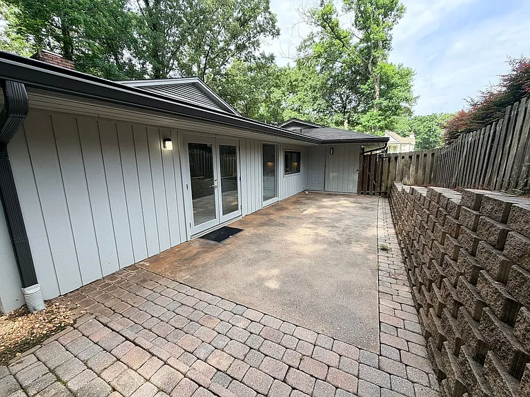 298 Indian Hills Trl — Photo 26