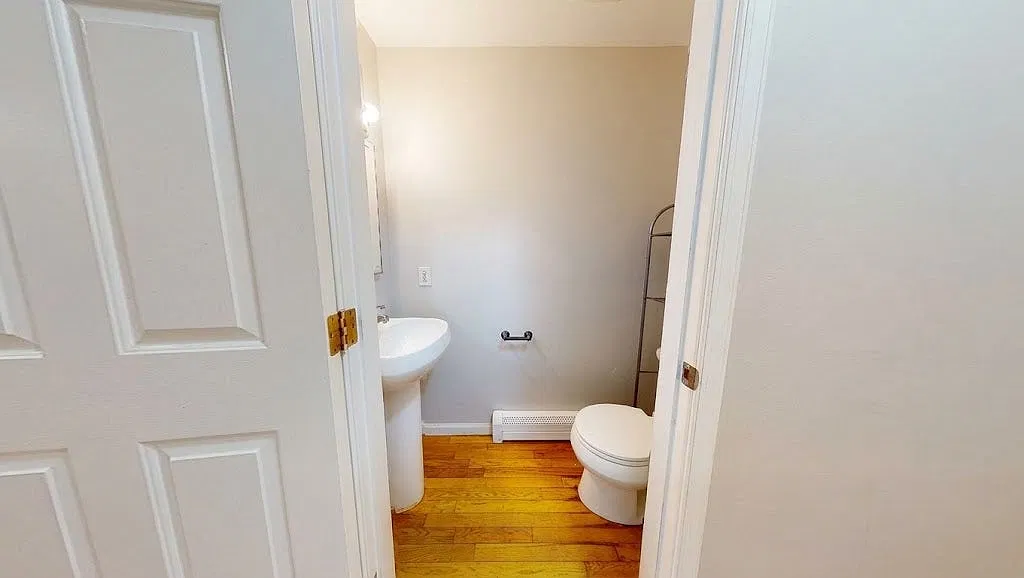 37 Juniper Street — Photo 4