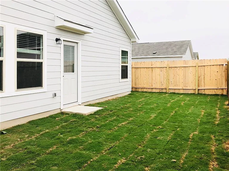 3508 Lodgepole Dr — Photo 19
