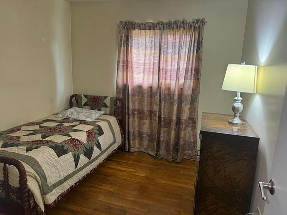 5th image of 1587 De Porres Dr