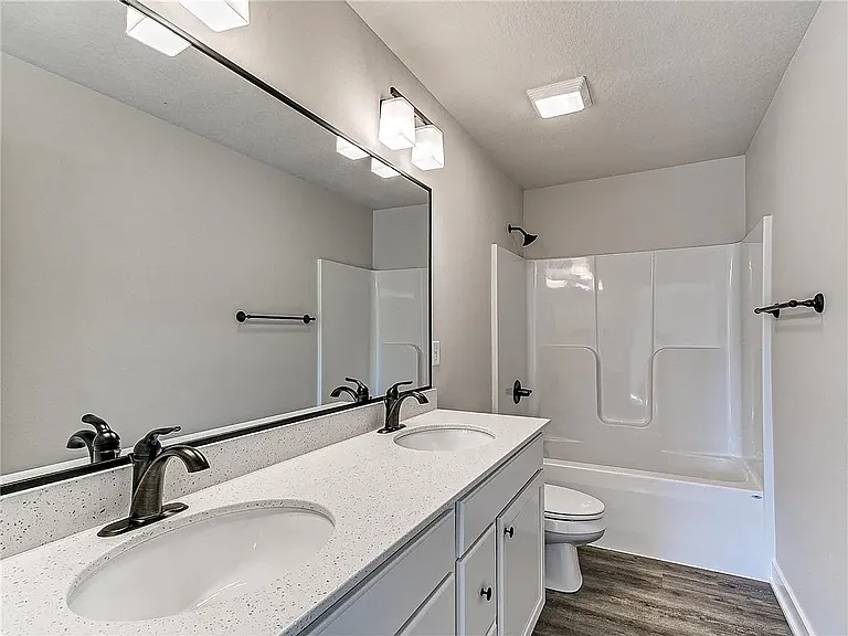 6942 Bluebell Ct — Photo 12