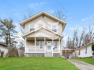 242 E Park Blvd, Akron, OH 44305