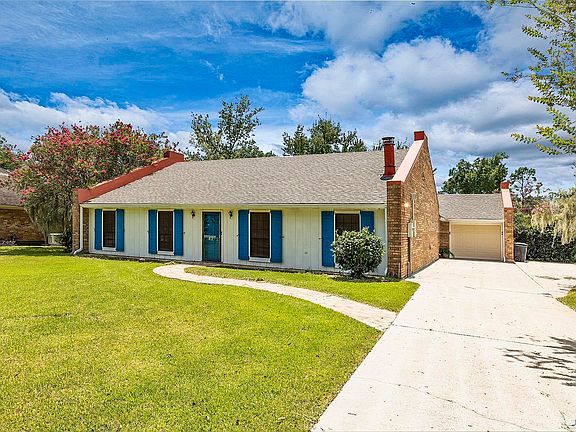 2nd image of 4232 Bayouside Dr