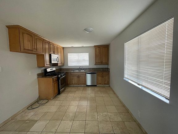 4th image of 6516 Dawson Way