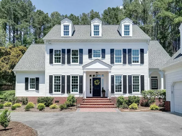 1961 Piper Way, Keswick, VA 22947