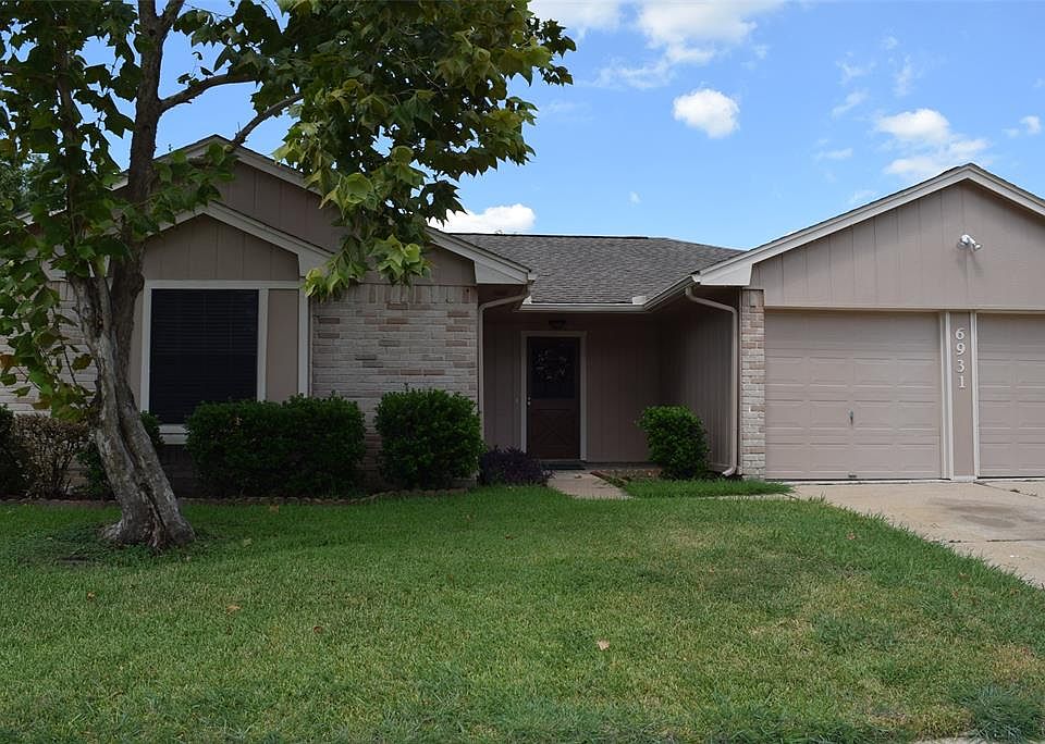 1st image of 6931 Harpers Dr