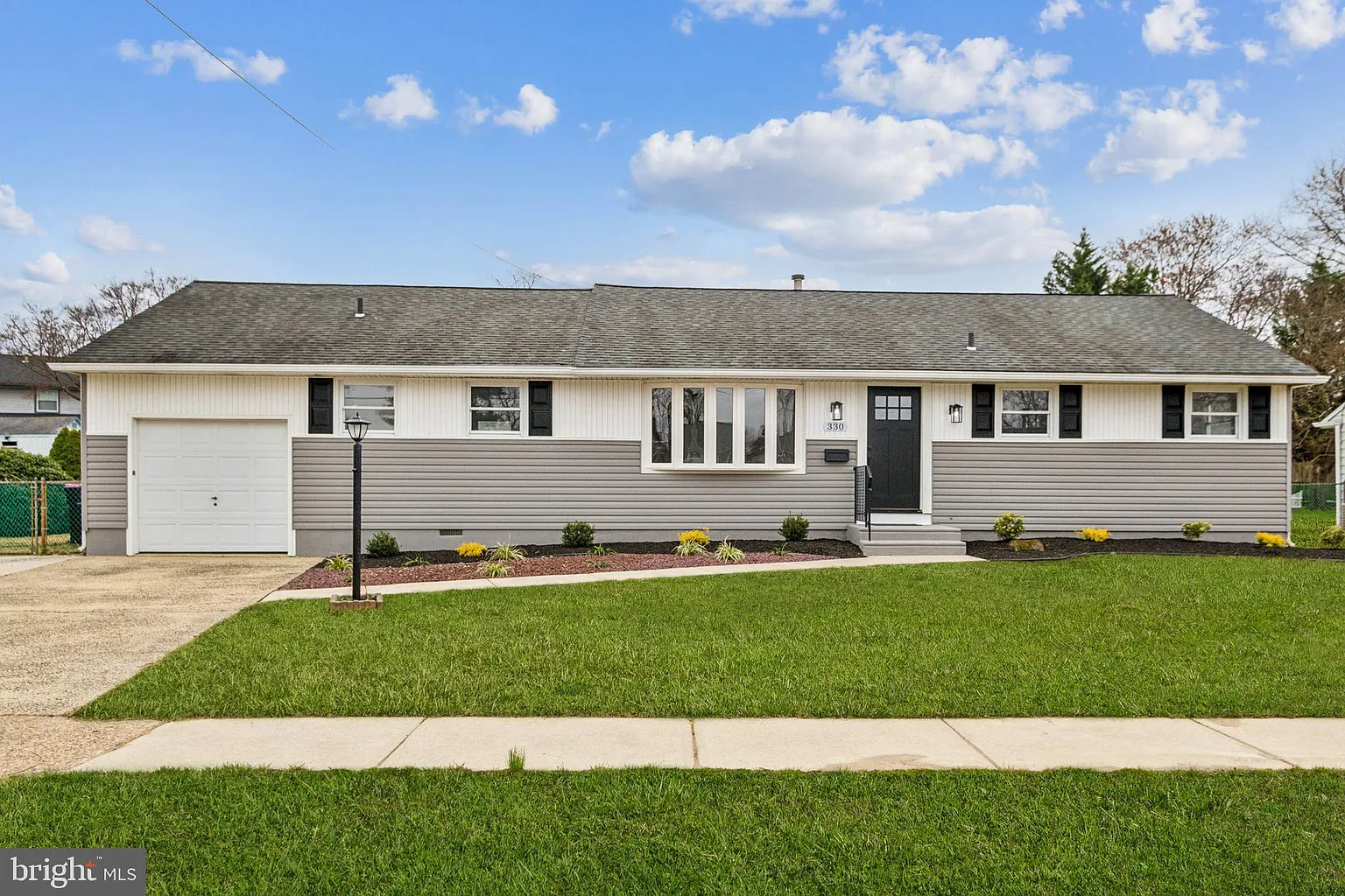 330 Drexel Ave photo 1