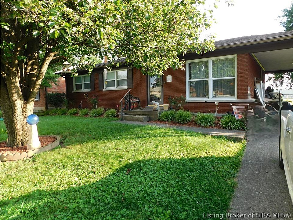 1st image of 907 Longfield Drive