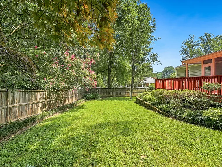 12027 Devilwood Dr — Photo 16