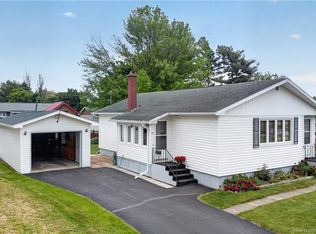 17 Hazelton Ave, Moncton, NB E1A4J5