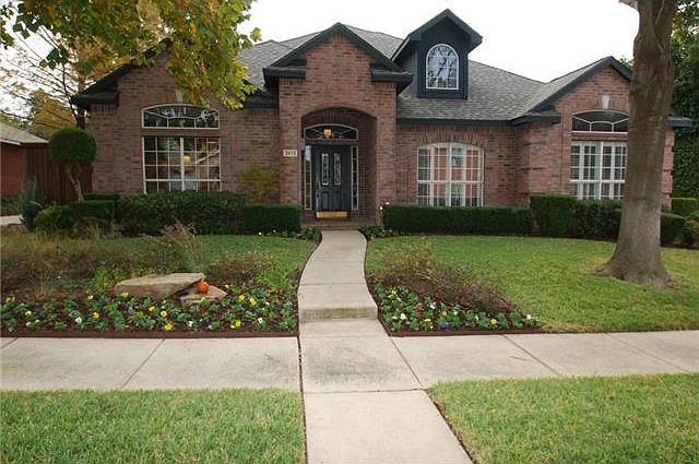 1st image of 2613 Saint Michelle Ln