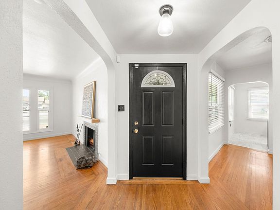 3rd image of 128 E 12th St