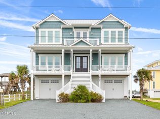3902 Island Dr, North Topsail Beach, NC 28460
