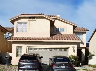 506 Dale St, Perris, CA 92571