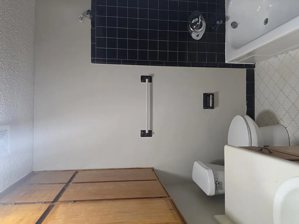 4494 Kindlewood Drive — Photo 3