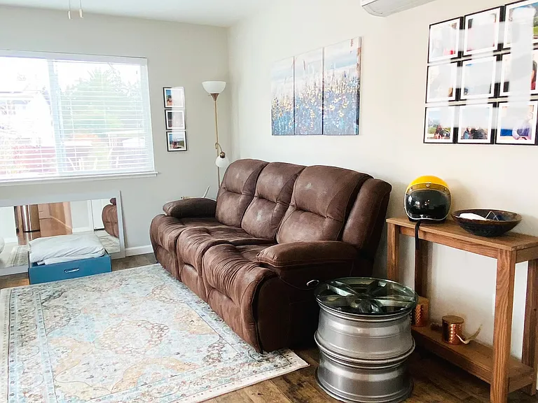 1522 Merritt Ln #A — Photo 10