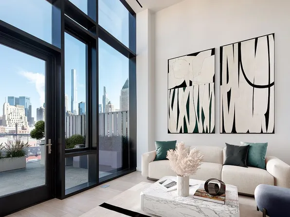 500 W 45th St Unit 801, New York, NY 10036