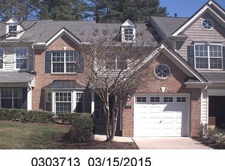 10127 Mizner Ln, Raleigh, NC 27617