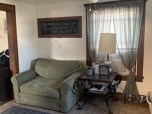 2nd image of 668 Henry St