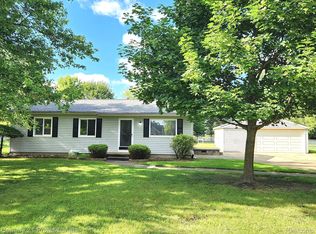2535 Durham Rd, Shelby Township, MI 48317