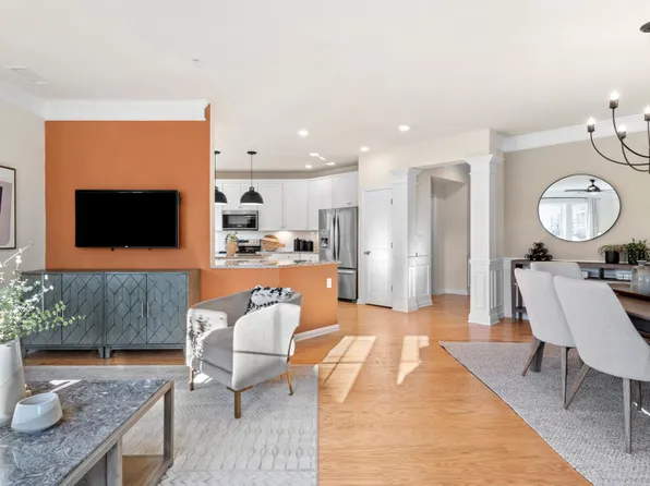 4113 Peters Farm Way, Westborough, MA 01581