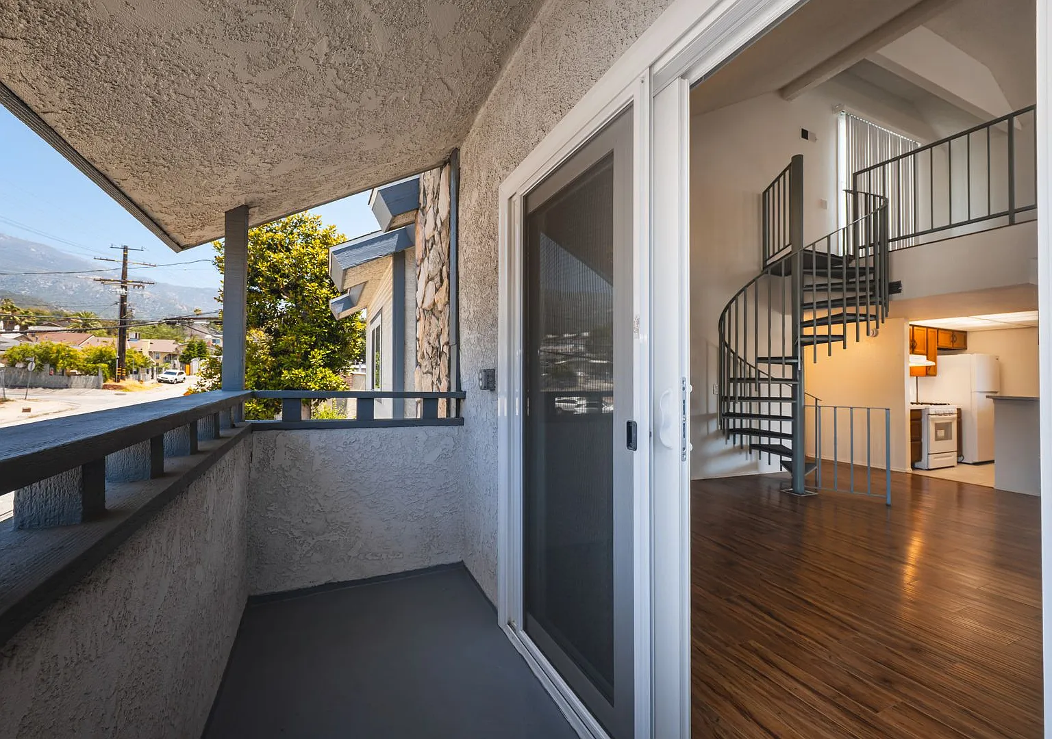 10133 Tujunga Canyon Blvd. — Photo 3