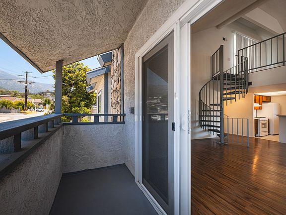 3rd image of 10133 Tujunga Canyon Blvd APT 7