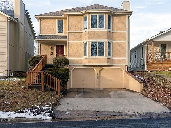 2nd image of 2020 W 48th Ter