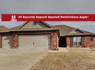 8421 N 76th East Ave, Owasso, OK 74055