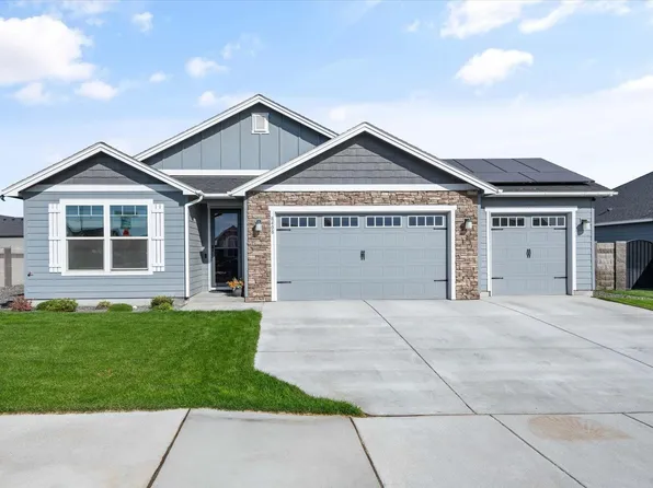8408 Cardinal Peak St, West Richland, WA 99353