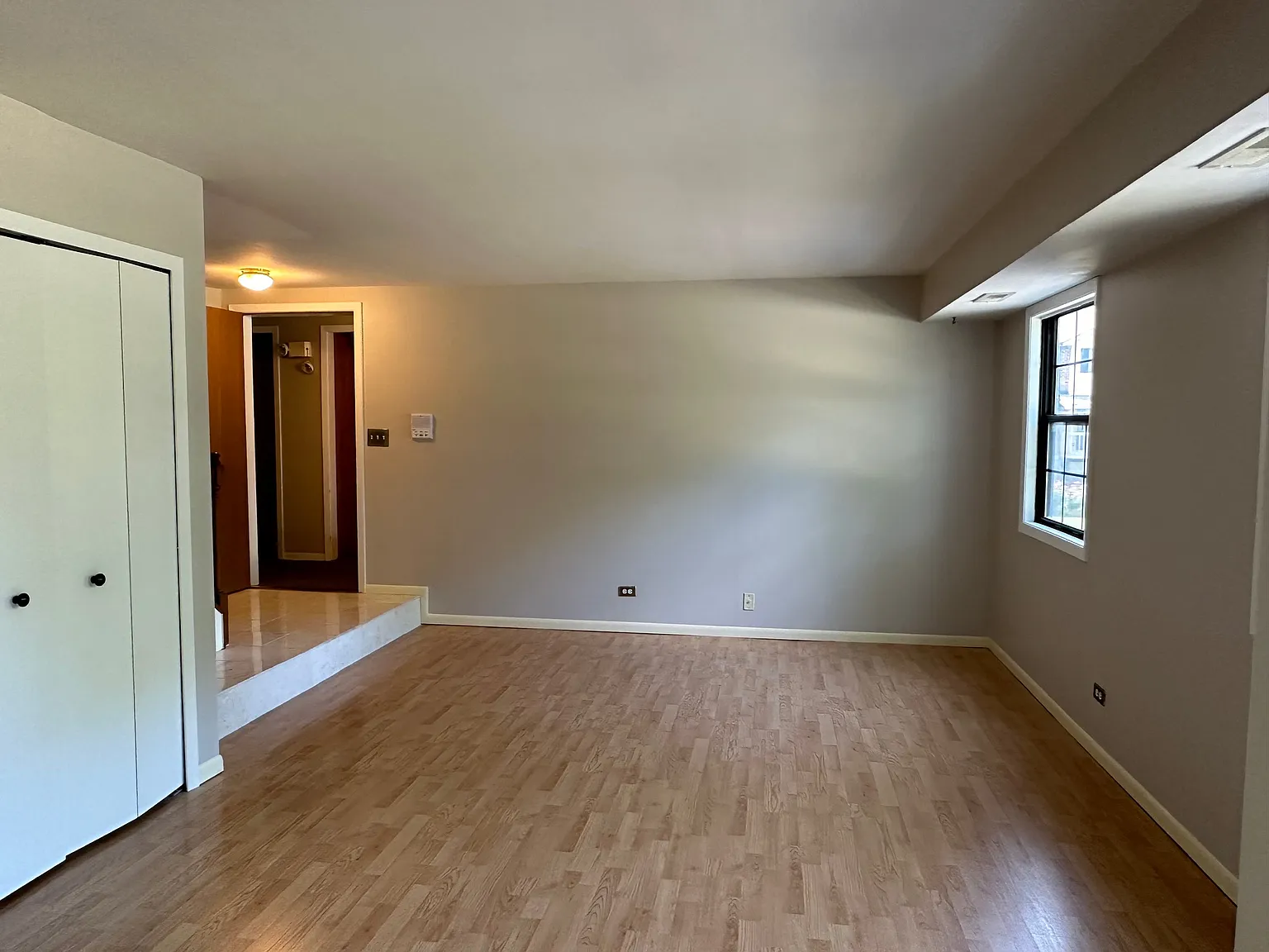 2 bed, 1.5 bath, 992 sqft, $1,850 — Photo 3