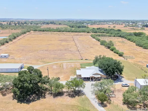 3211 FM 1346, La Vernia, TX 78121
