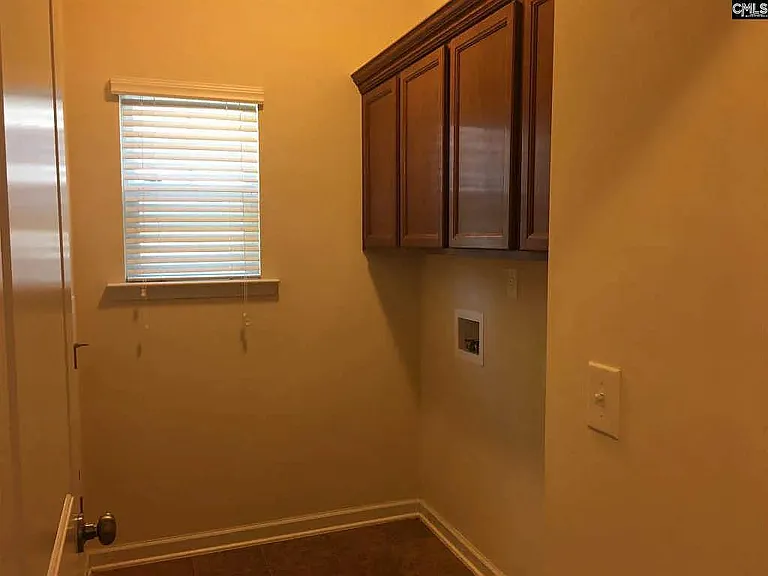 124 Wainscot Oak Ln — Photo 6