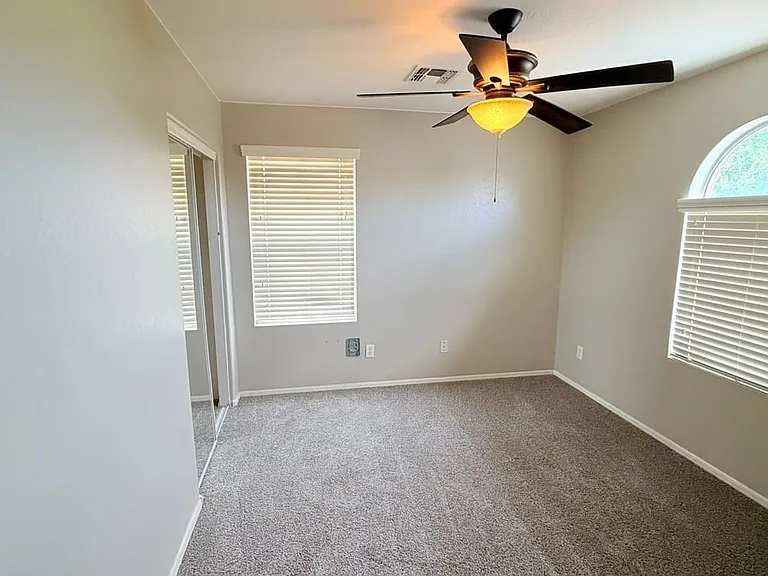 44989 W Woody Rd — Photo 13