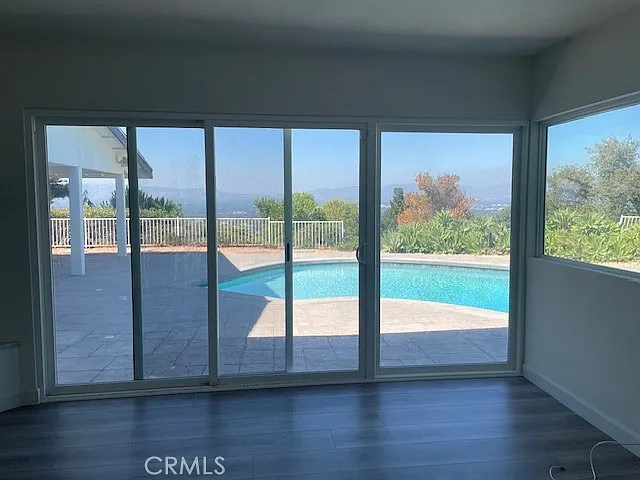 3436 Alginet Dr — Photo 5