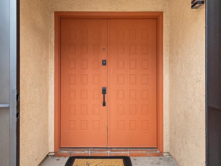 4525 E Camino De Oro — Photo 2