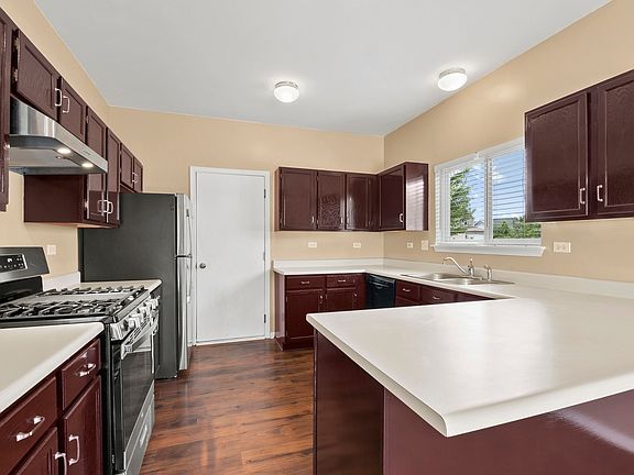 5th image of 505 Juniper Dr